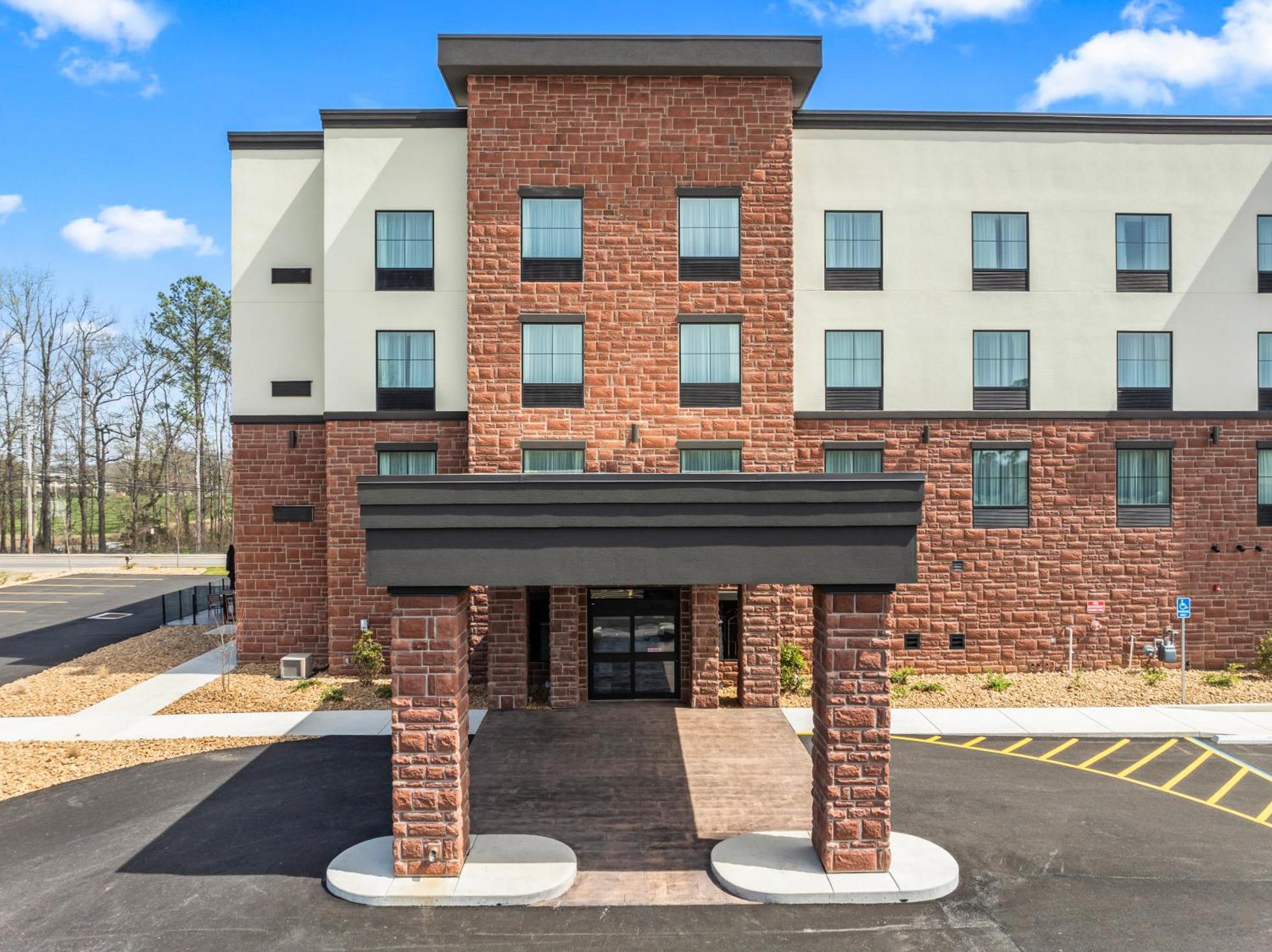 Cobblestone Hotel & Suites - Cullman Kültér fotó
